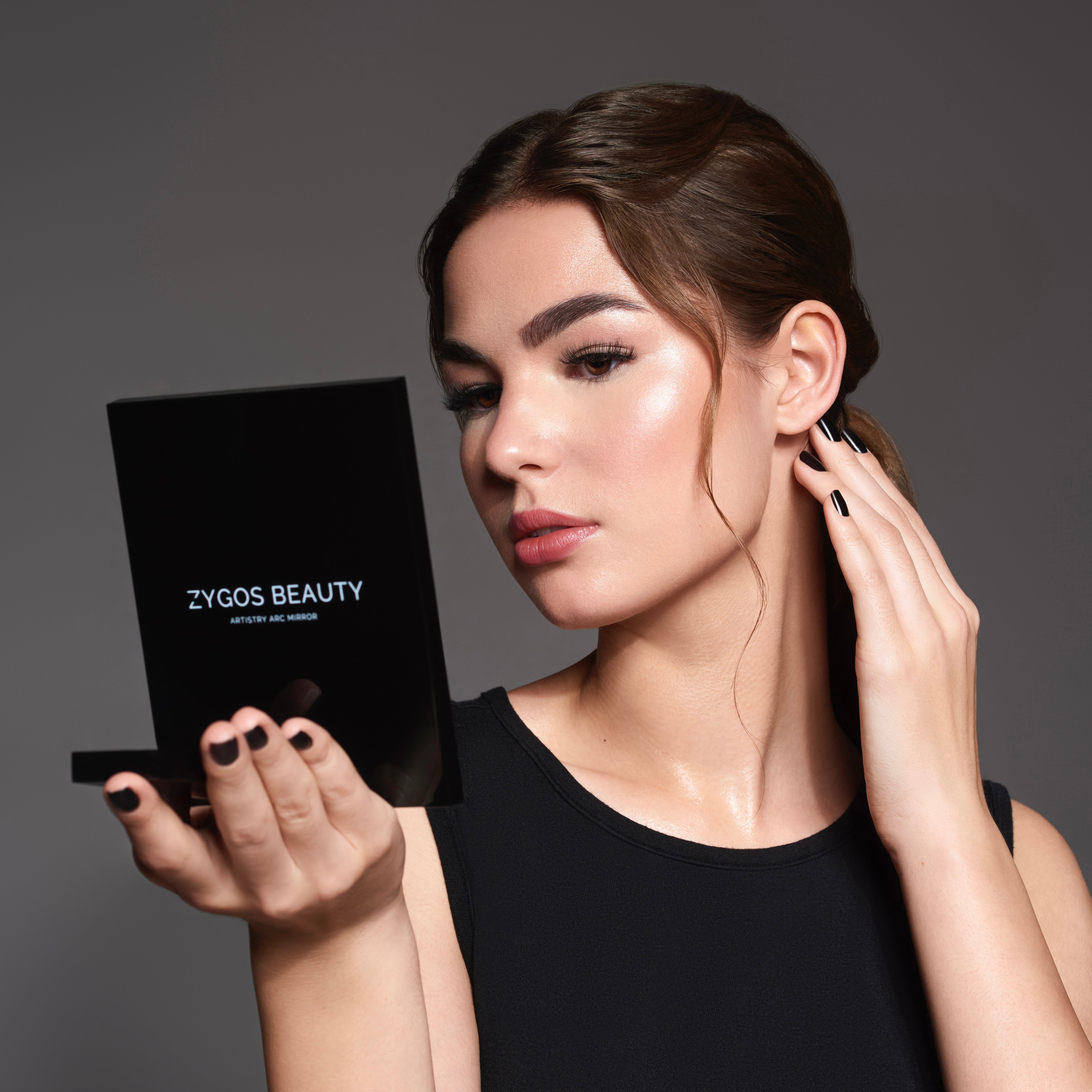 ZYGOS BEAUTY ARTISTRY ARC MIRROR