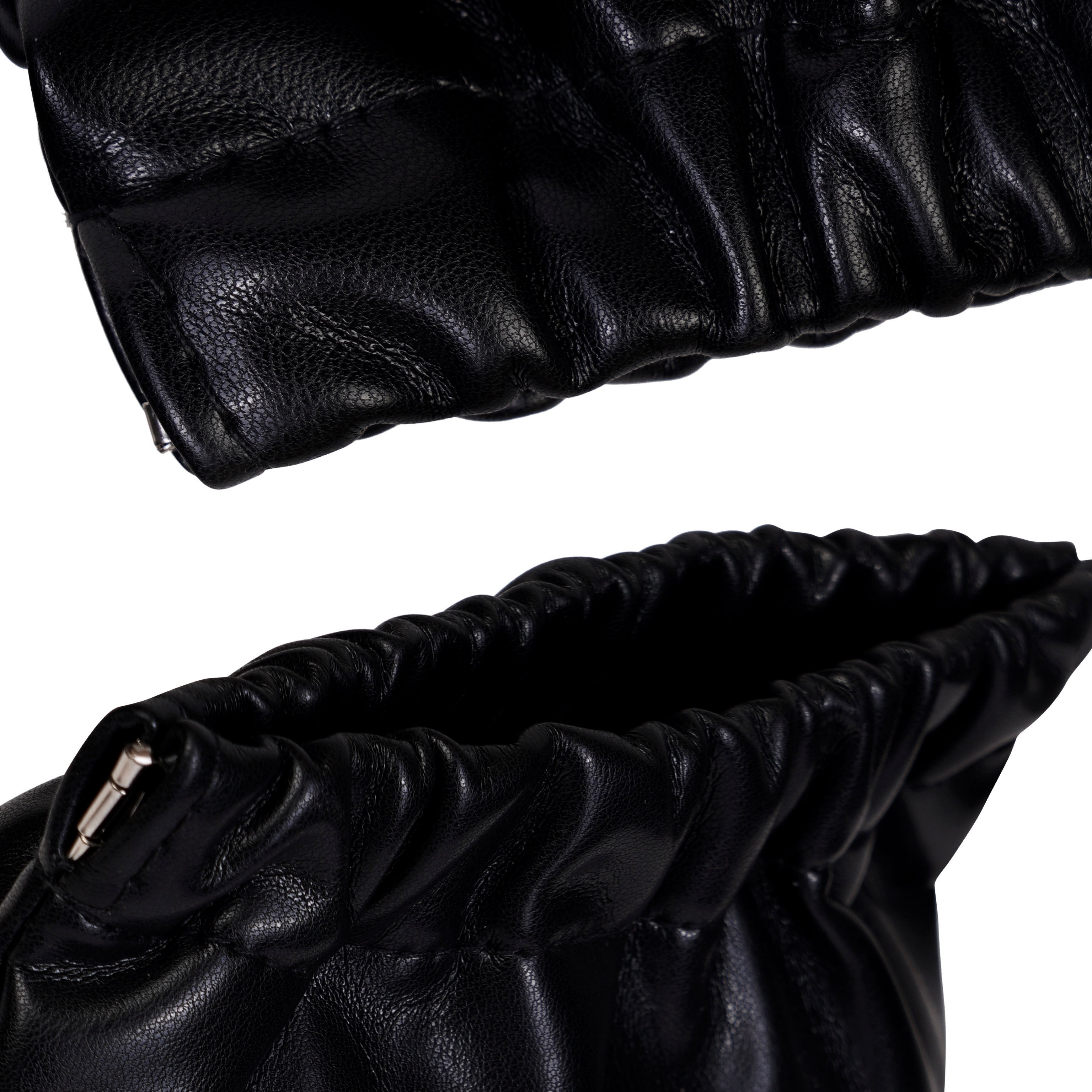 ON THE GO IVY LUXE MAKEUP BAG